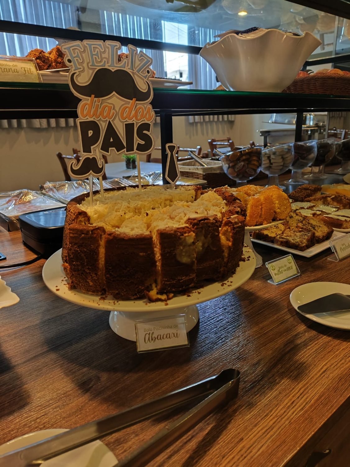 Bolos caseiros — café da manhã do Hotel Lorimar